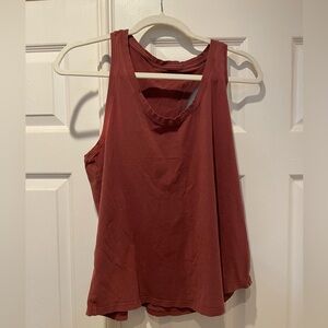 Women’s Lululemon Tank